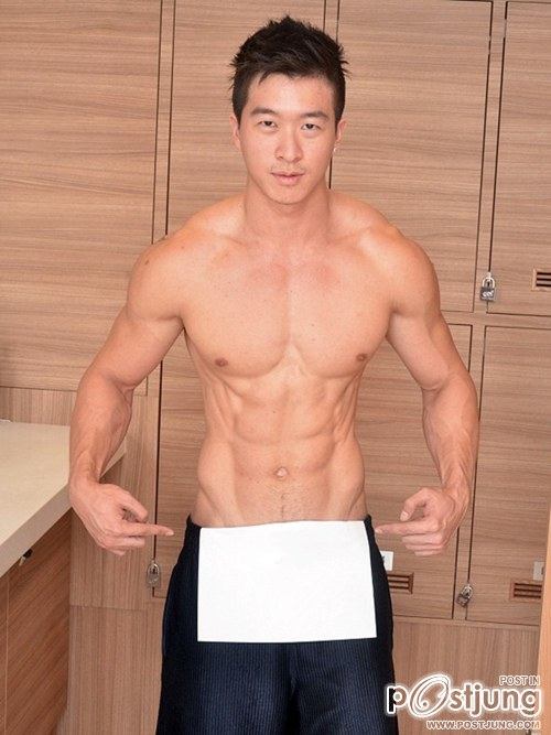 ถอดโชว์เรือนร่าง 154