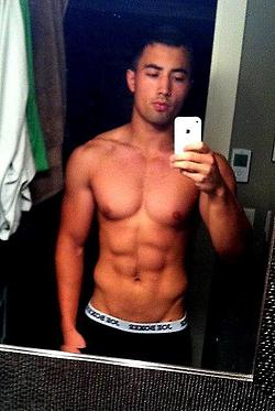 ถอดโชว์เรือนร่าง 155