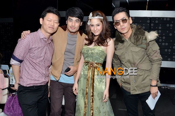 บอย ปกรณ์ กับ ขวัญ อุษามณี ในงานเปิดตัวภาพยนตร์ แจ๊คผู้สยบยักษ์ Jack the Giant Slayer