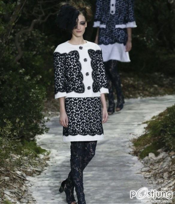 CHANEL COUTURE Spring/Summer 2013