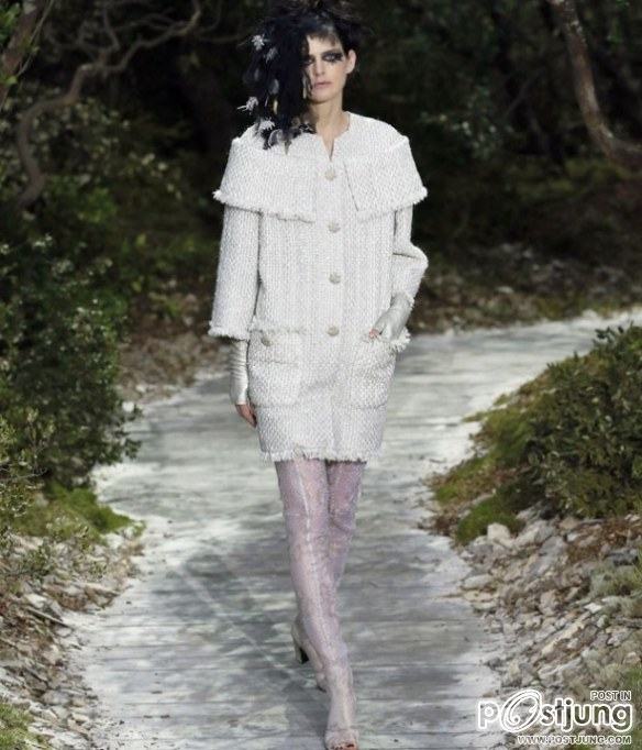 CHANEL COUTURE Spring/Summer 2013