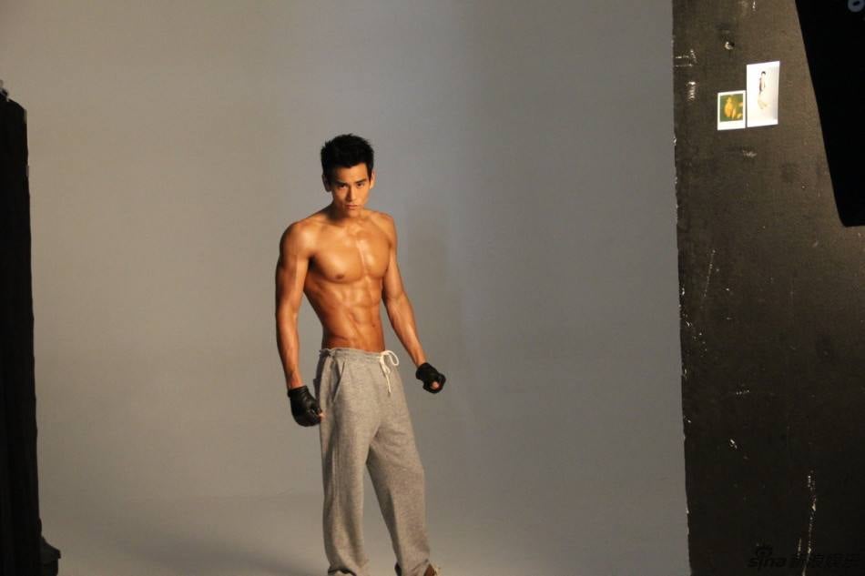 Eddie Peng @ Men's Health China March 2013