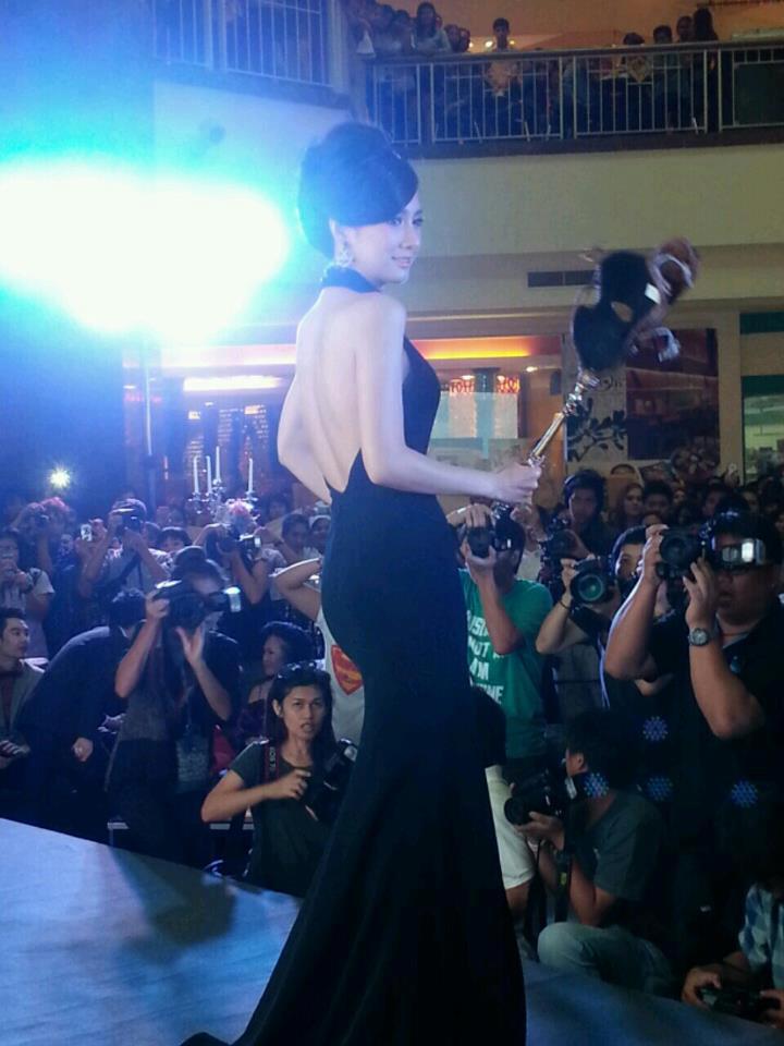 พี่อั้ม โชว์ Accessories สุดหรู มูลค่า 10 ล้าน