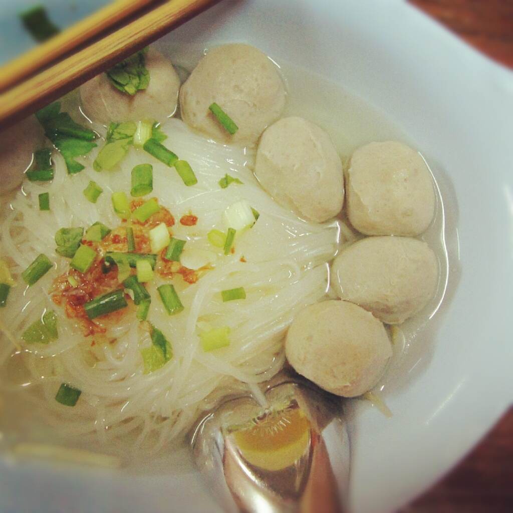 กินเส้นป่าว...