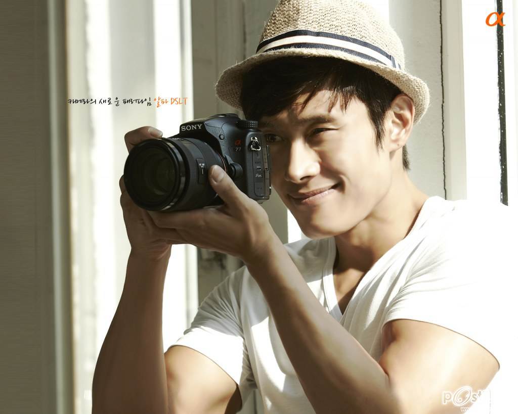 ชอบเวลายิ้ม