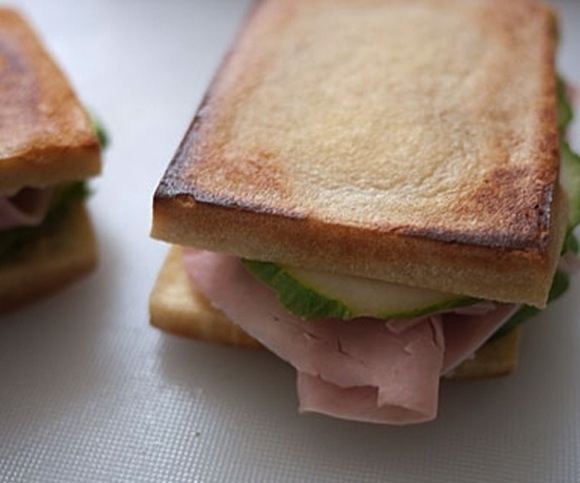 Pan-Fried Tofu With Ham and Cucumber