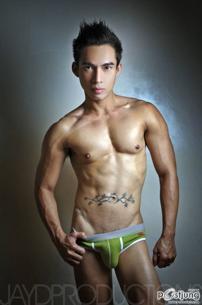 ถอดโชว์เรือนร่าง 179