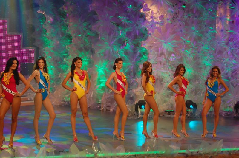 Miss Venezuela กับหุ่นของพวกเธอในชุดว่ายน้ำแต่ละปี