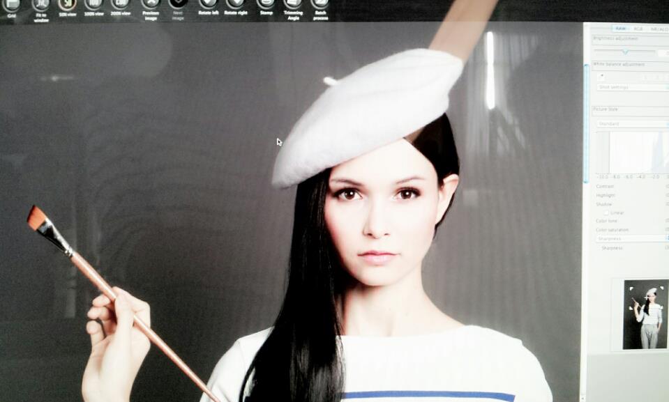 เชื่อ!!!!คนไทยเกือบครึ่งภูมิใจกับผู้หญิงคนนี้