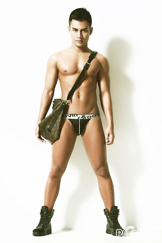 ถอดโชว์เรือนร่าง 186