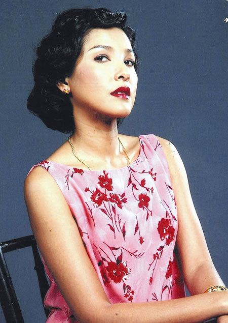 กลีบผกา จาก แรมพิศวาส