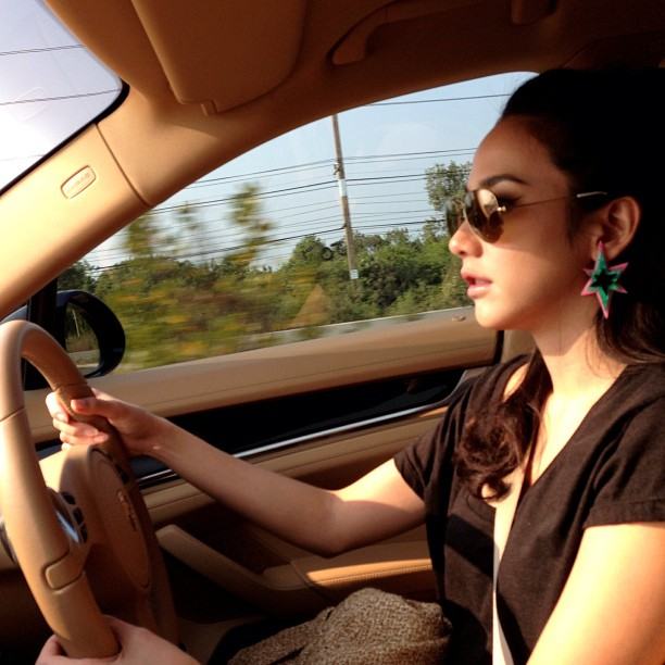 ::พัชราภา-อารยา 2 ตัวแม่แห่งวงการบันเทิงไทย::