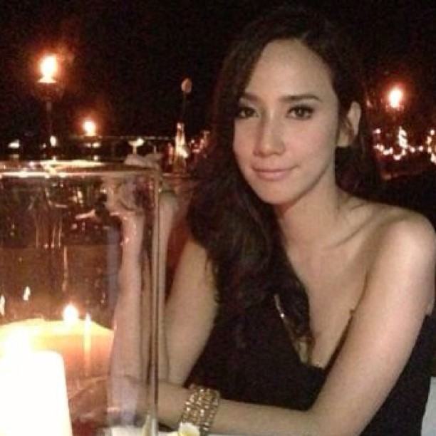 ::พัชราภา-อารยา 2 ตัวแม่แห่งวงการบันเทิงไทย::