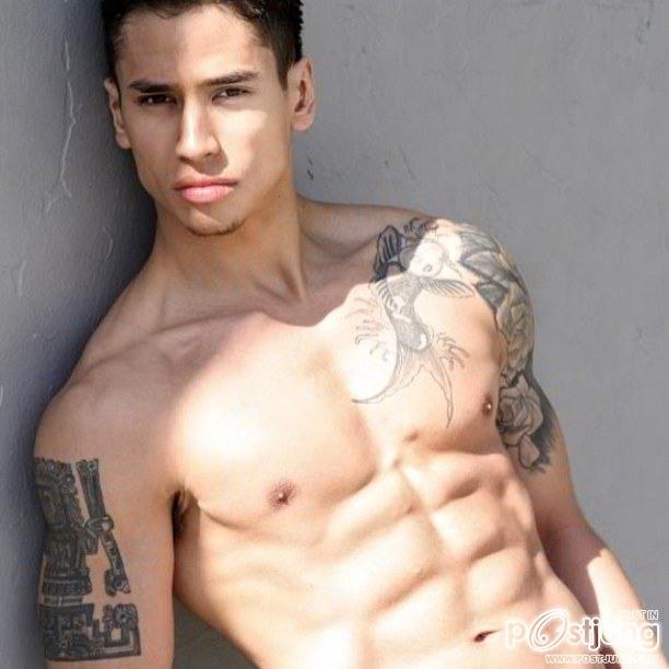 ถอดโชว์เรือนร่าง 190