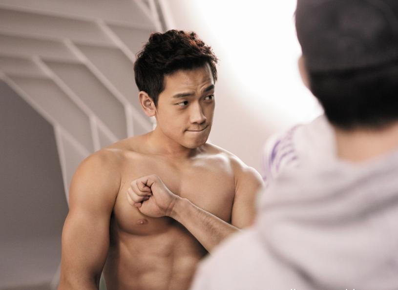 ถอดโชว์เรือนร่าง 190