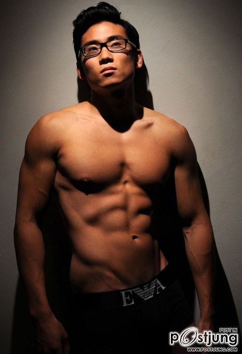 ถอดโชว์เรือนร่าง 190