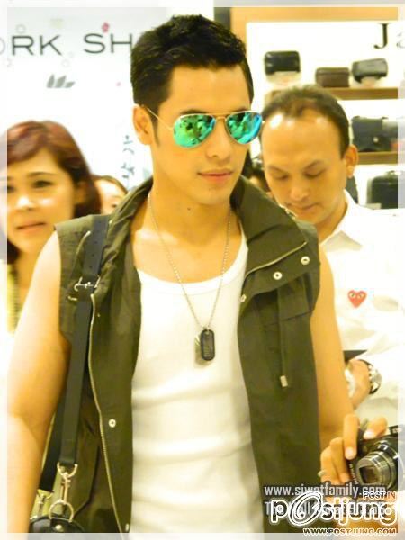 พี่ซีหล่อๆ