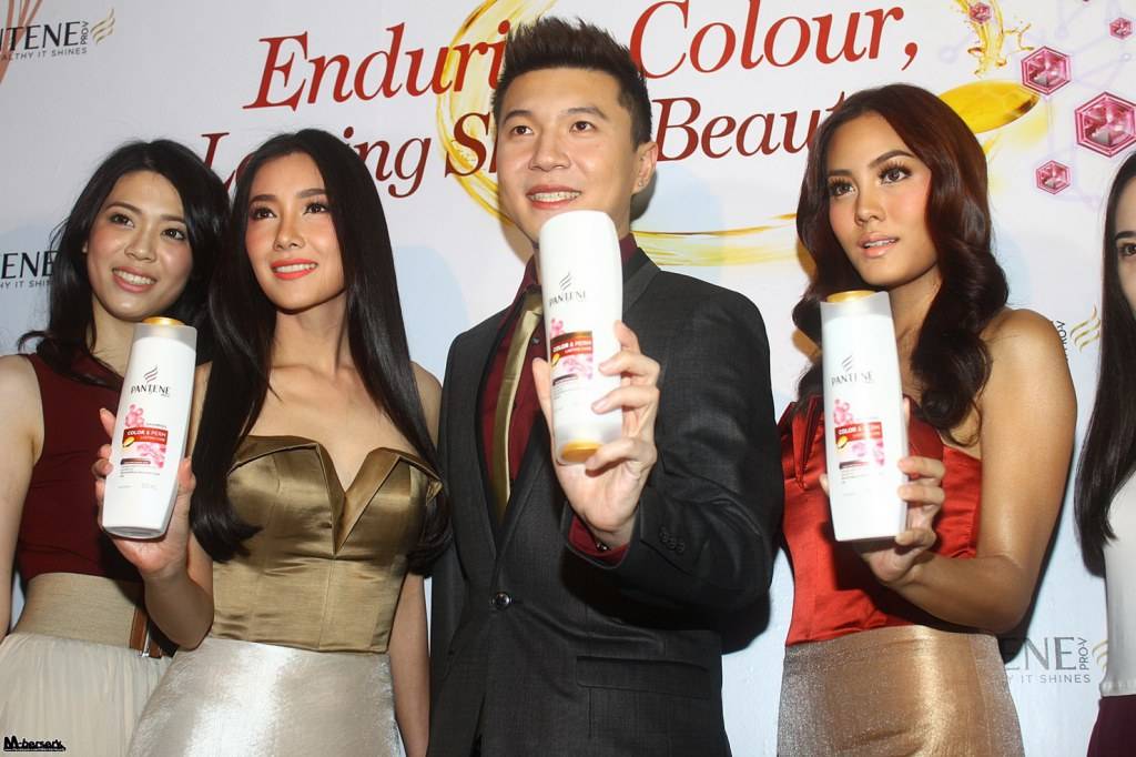 นุ่น วรนุช ดาราสาวที่ผมสวยที่สุด