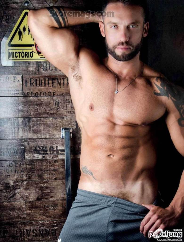 H Magazine Brazil March 2013