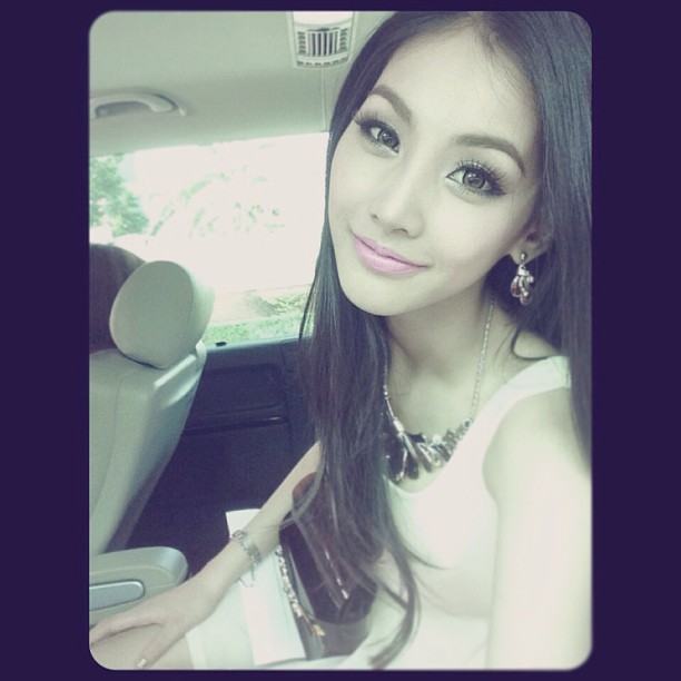 มายด์ วรัทยา รอง1 MUT2012(นางเอกใหม่ของคุณแดง)