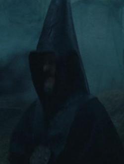 กอยล์ พ่อของเกรกอรี่ กอยล์ เป็นผู้เสพความตาย