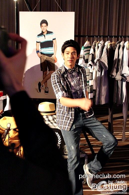 พอร์ซ...ใส่เสื้อลายได้ไฮโซมากๆ  บ่องต่ง