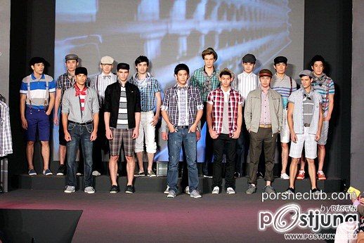 พอร์ซ...ใส่เสื้อลายได้ไฮโซมากๆ  บ่องต่ง