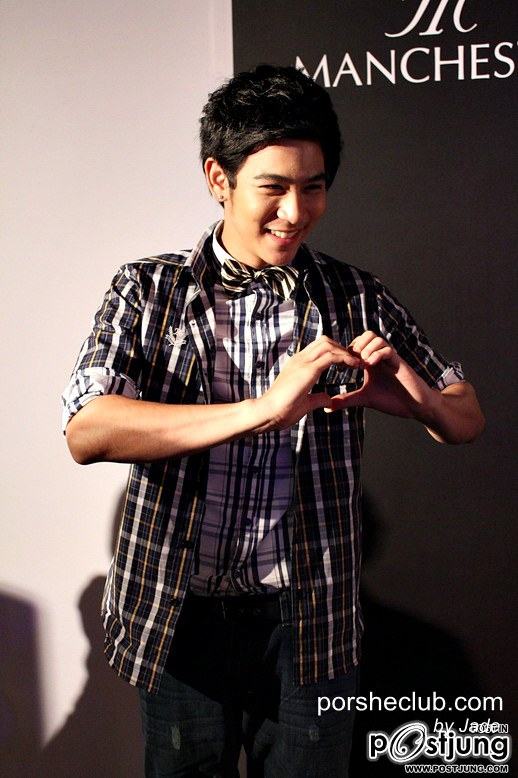 พอร์ซ...ใส่เสื้อลายได้ไฮโซมากๆ  บ่องต่ง