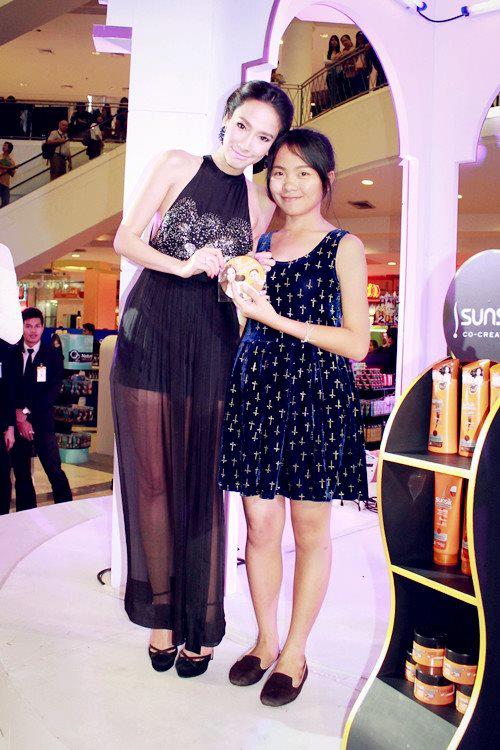 สวยเริ่ดเจิดจรัส@HAIR COLORFULL FESTIVAL 2013!