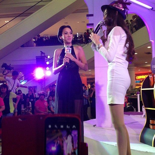 สวยเริ่ดเจิดจรัส@HAIR COLORFULL FESTIVAL 2013!