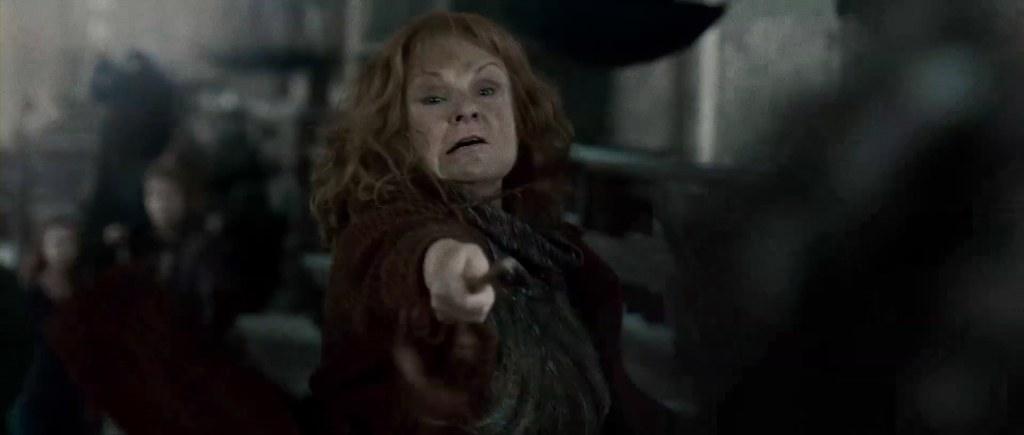 มอลลี่ วีสลีย์สังหารเบลลาทริกซ์