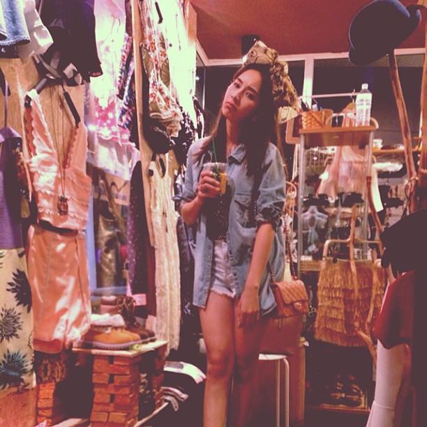 มิ้นท์ ณัฐวรา กับ เนย โชติกา ใครสวยกว่ากัน