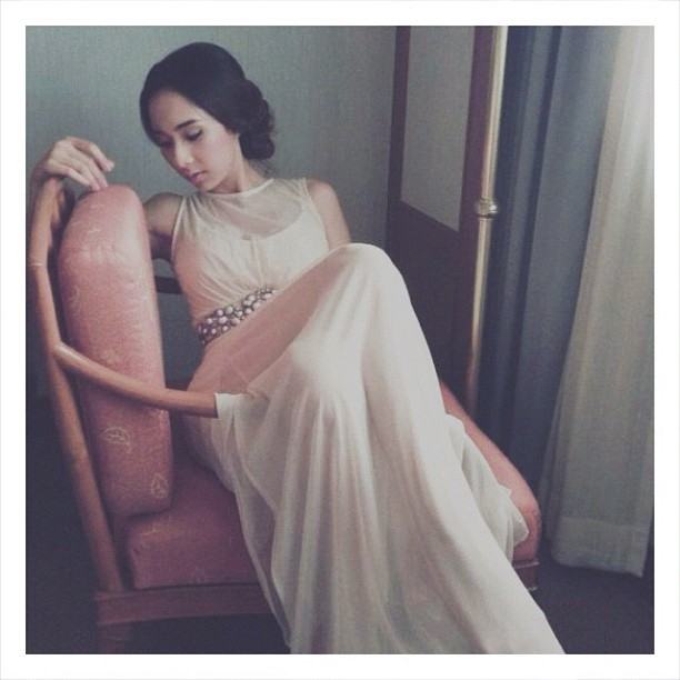 มิ้นท์ ณัฐวรา กับ เนย โชติกา ใครสวยกว่ากัน