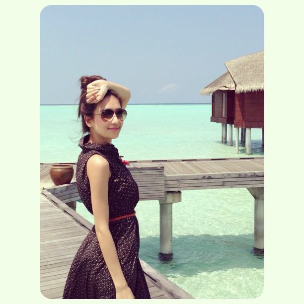 มิ้นท์ ณัฐวรา กับ เนย โชติกา ใครสวยกว่ากัน