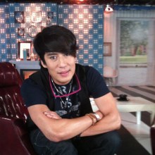  คุณแดง  ไม่เคยติดต่อมา  ป๋าเบิร์ด  รับมีละครเล่น แต่ไม่ได้คู่กับ  กบ สุวนันท์ 