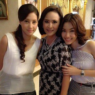 โม มนชนก แสงฉายเพียงเพ็ญ ร้ายได้เทพสุดๆ กับบท พเยีย จาก แผนรัก แผนร้าย