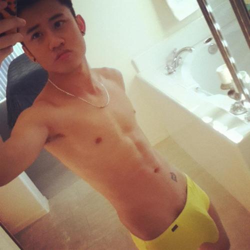 HOT MAN IN UNDERWARE