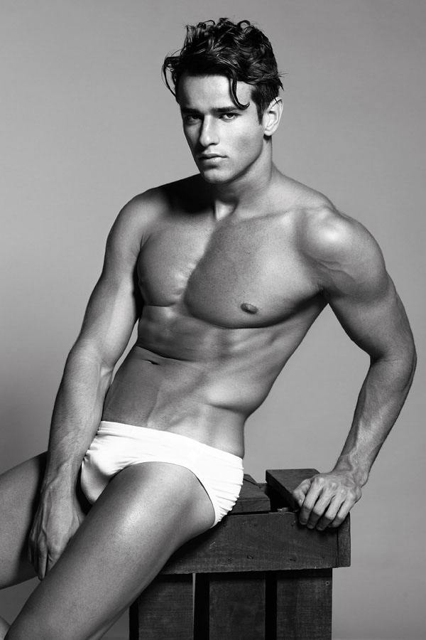 HOT MAN IN UNDERWARE