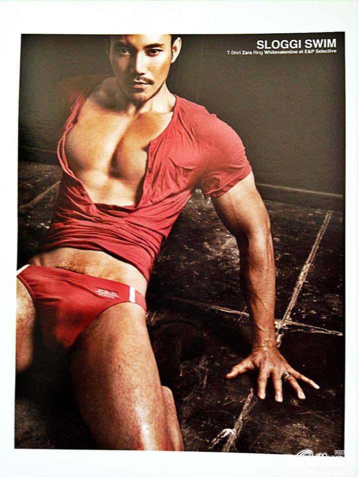 HOT MAN IN UNDERWARE