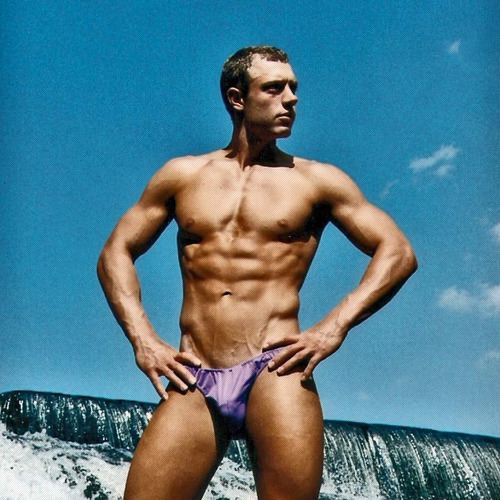 HOT MAN IN UNDERWARE