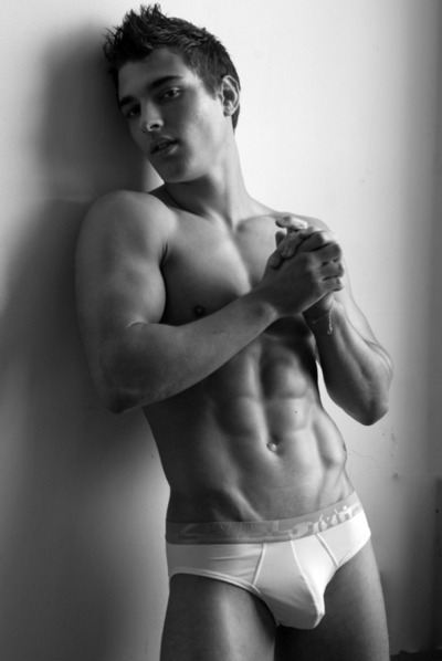 HOT MAN IN UNDERWARE 7