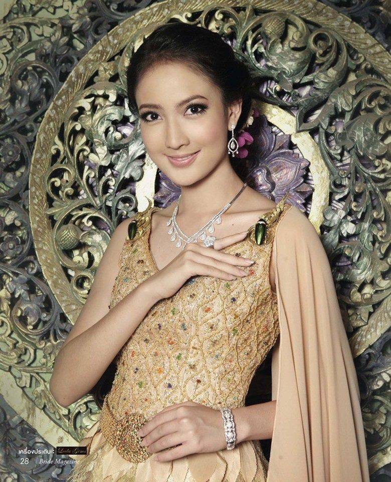 BRIDE Magazine vol.28 no.8 February 2013