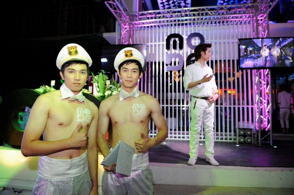 อ้น เดอะสตาร์ งานเปิดบาร์แห่งหนึ่งในเชียงใหม่