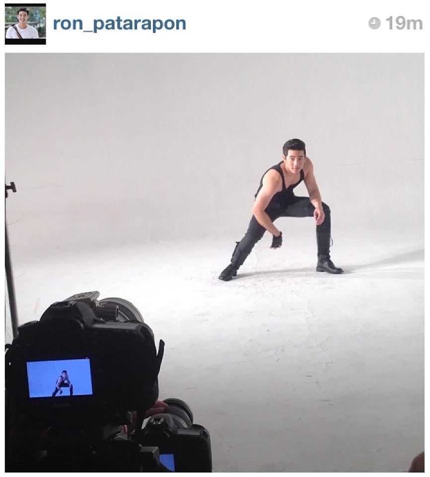 instagram @ron_patarapon (รอน ภัทรภณ)