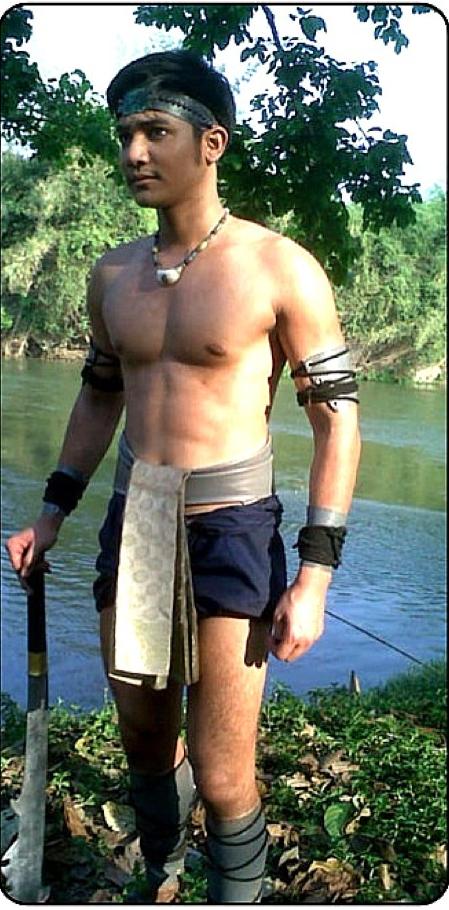 instagram @ron_patarapon (รอน ภัทรภณ)