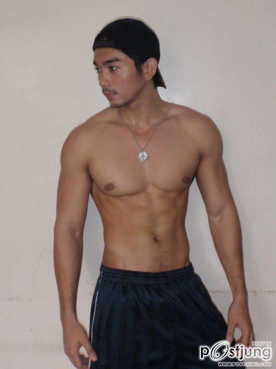 Johnron Tanada