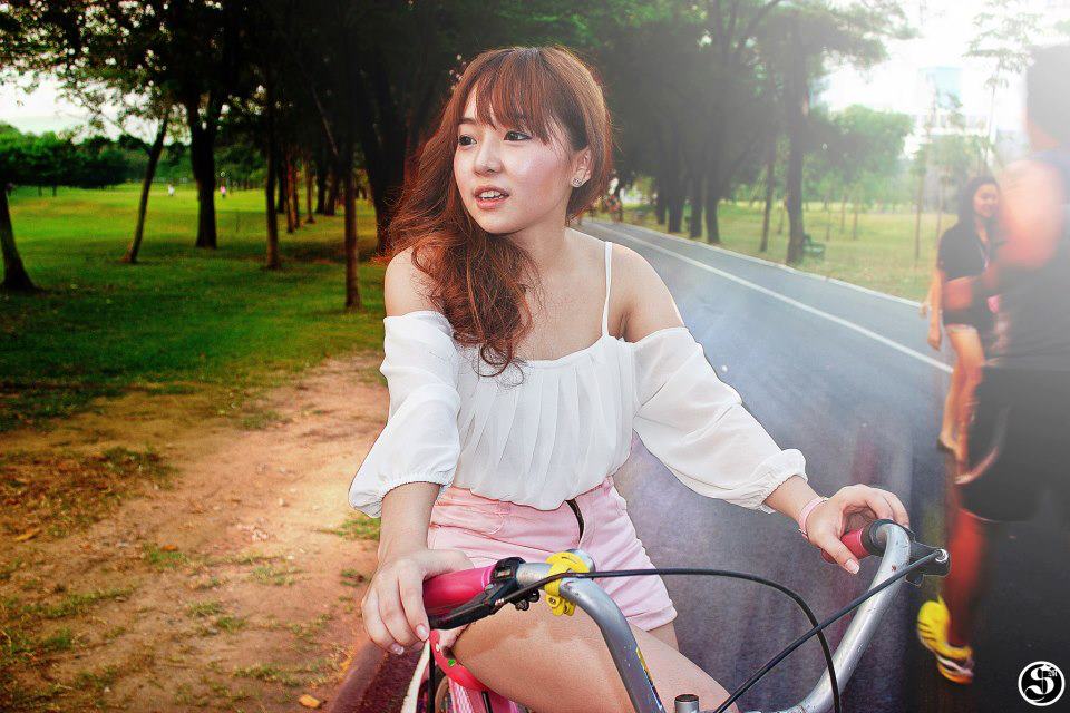 น่ารักปนเซ็กซี่ แบบฉบับเอมมี่ เดวา !