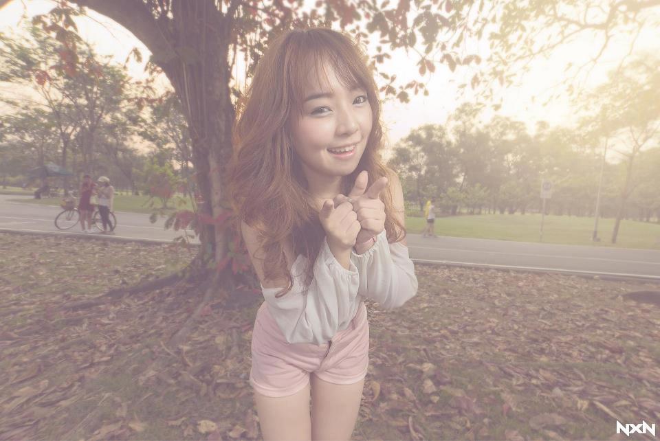 น่ารักปนเซ็กซี่ แบบฉบับเอมมี่ เดวา !