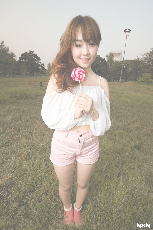 น่ารักปนเซ็กซี่ แบบฉบับเอมมี่ เดวา !