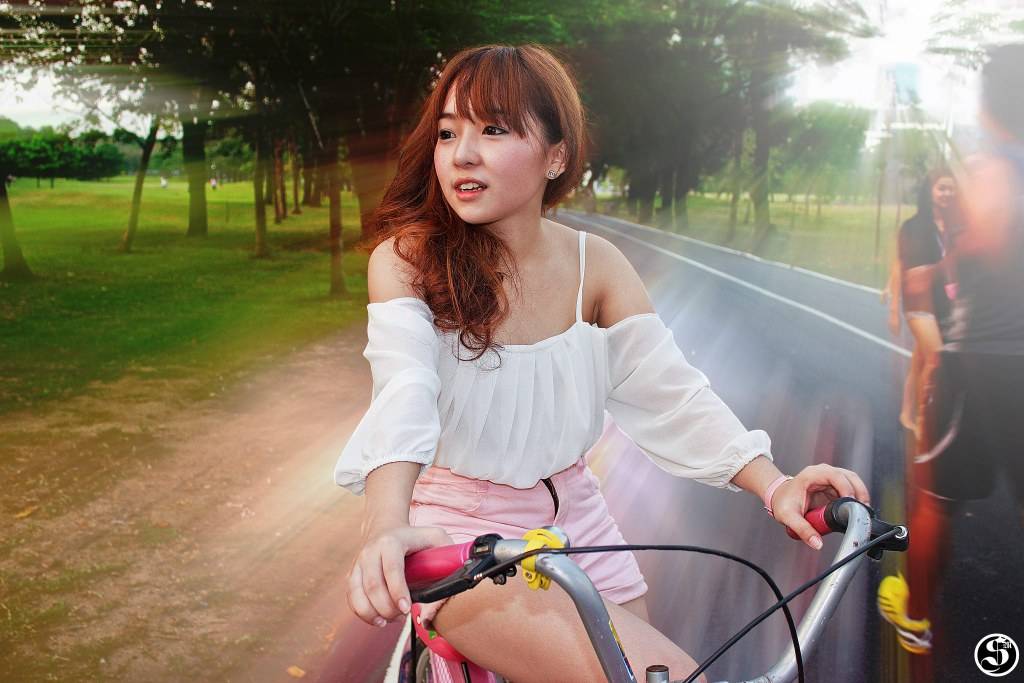 น่ารักปนเซ็กซี่ แบบฉบับเอมมี่ เดวา !